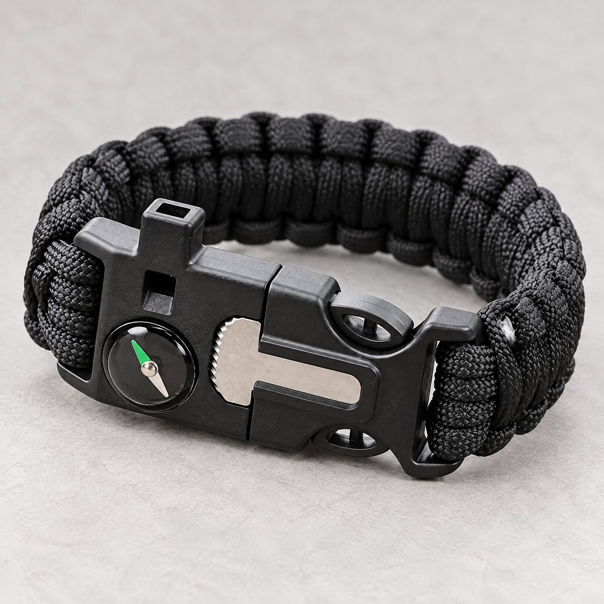 Black TrailKnot paracord survival bracelet